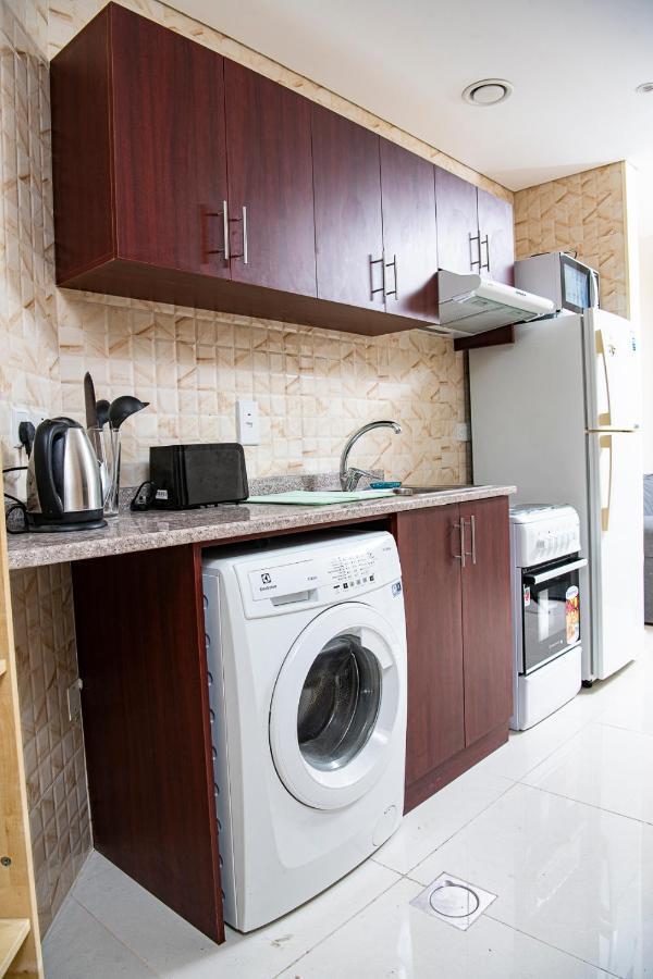 Studio In The Heart Of Sports City -Great View & Amenities! Dubai Dış mekan fotoğraf