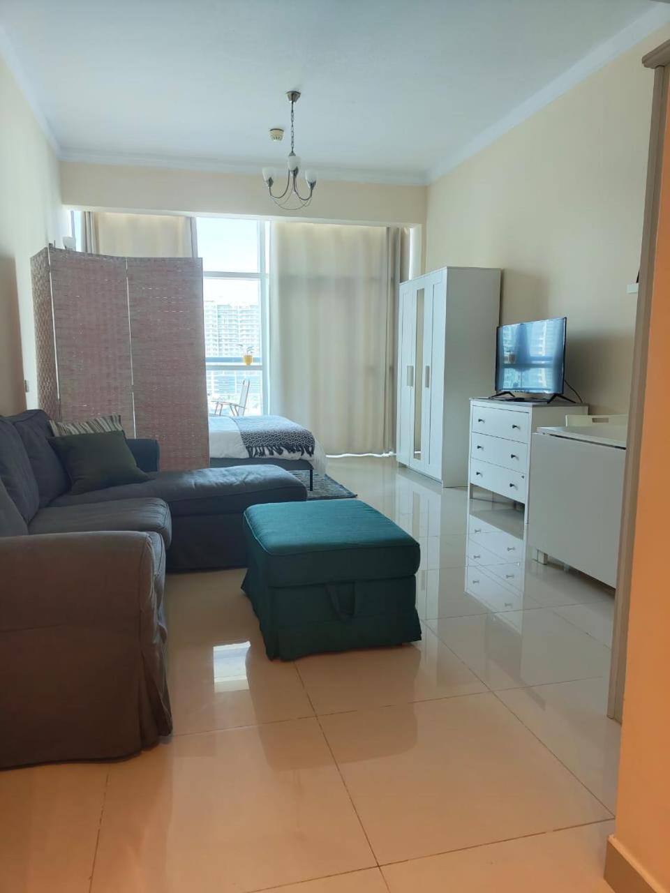 Studio In The Heart Of Sports City -Great View & Amenities! Dubai Dış mekan fotoğraf